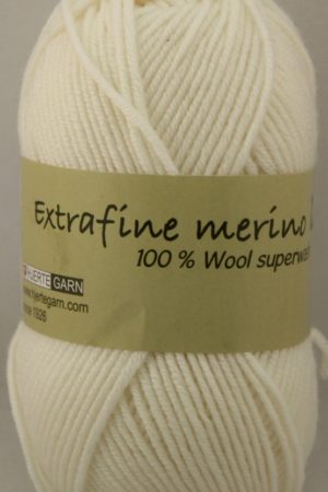 Hjertegarn Extrafine merino 120 luonnonvalkoinen 100