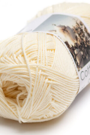 Hjertegarn Cotton nr. 8 - 201 luonnonvalkoinen