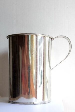 Peltinen mitta 1l