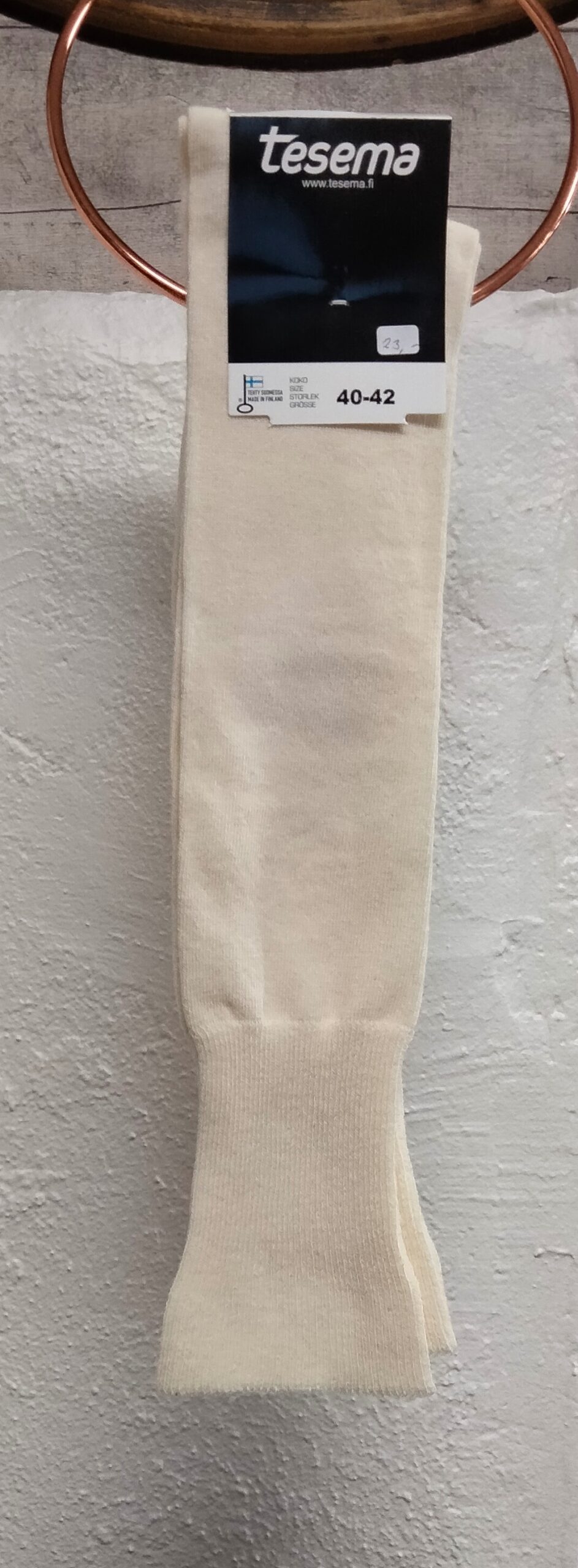 Kansallispuvun polvisukat 40 - 42 luonnonvalkoinen *POISTUU VALIKOIMASTA*