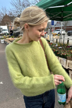 PetiteKnit Cloud Blouse -pusero (suomi)