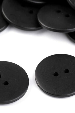 Muovinappi 22,7 mm (koko 36) musta
