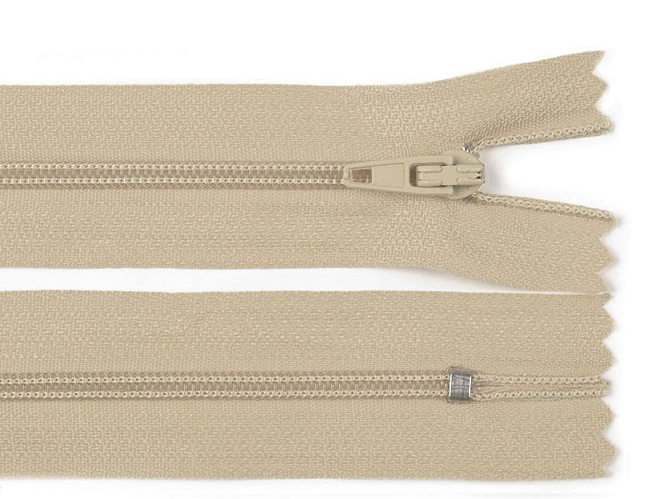 Kiinteä spiraalivetoketju 20 cm / 4 mm 307 beige