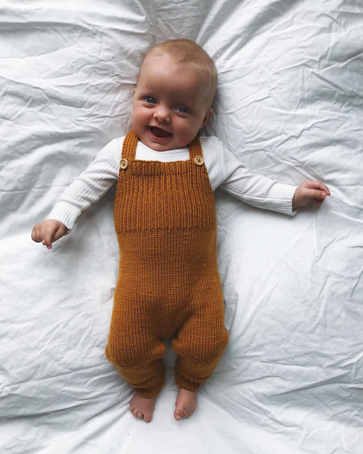 PetiteKnit Willum´s Overalls -haalari (suomi)