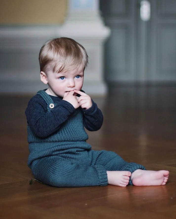 PetiteKnit Willum´s Overalls -haalari (suomi) - Image 5